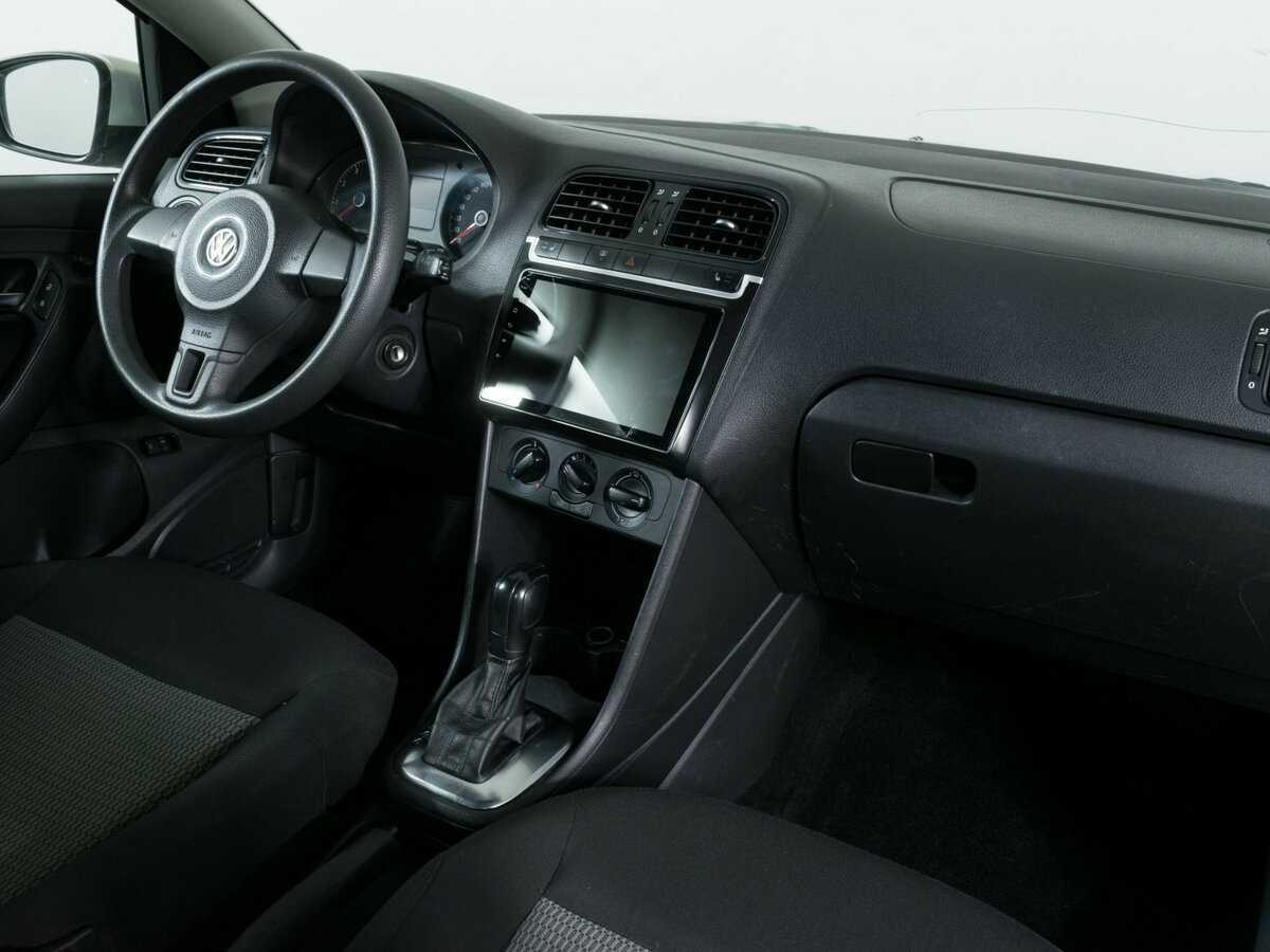 Volkswagen Polo, 2011 Фото №7