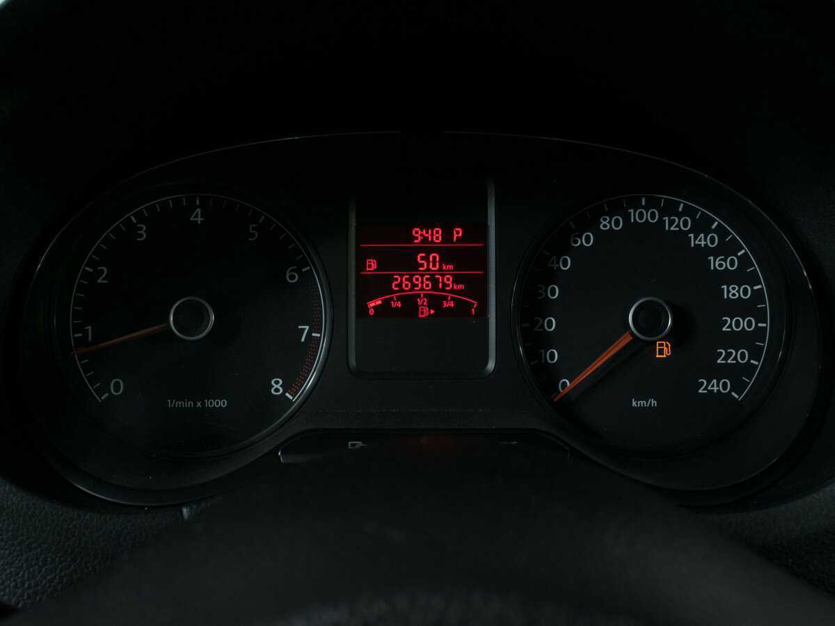 Volkswagen Polo, 2011 Фото №10