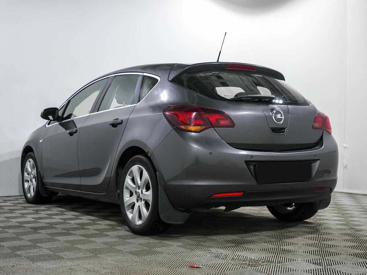 Opel Astra, 2011 - 167 768 км. | Фото №6