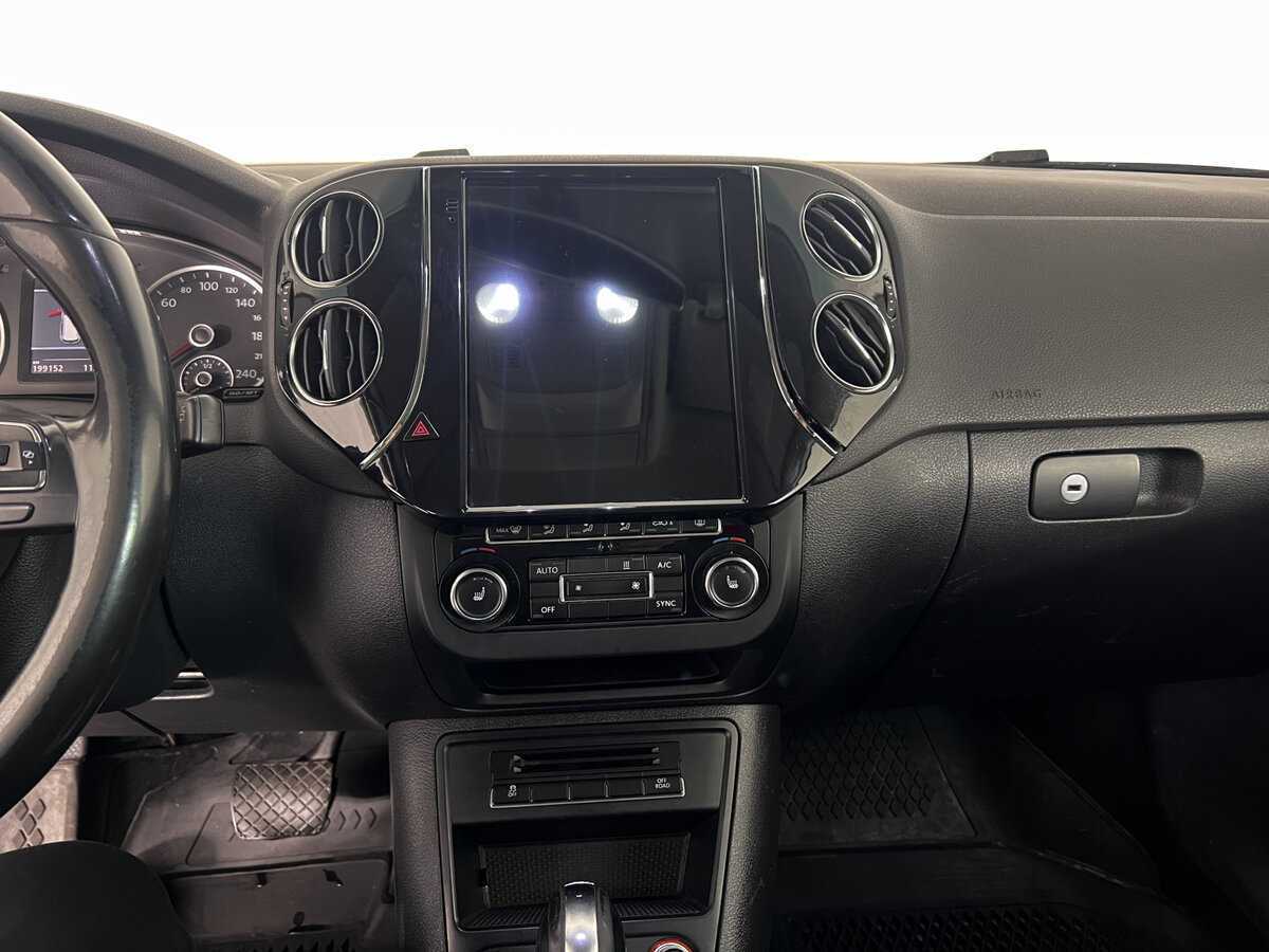 Volkswagen Tiguan, 2013 Фото №14
