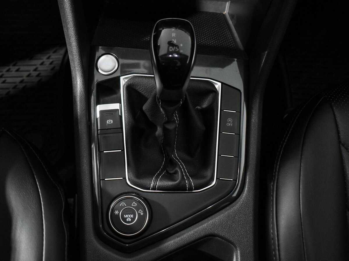 Volkswagen Tiguan Allspace, 2022 Фото №9
