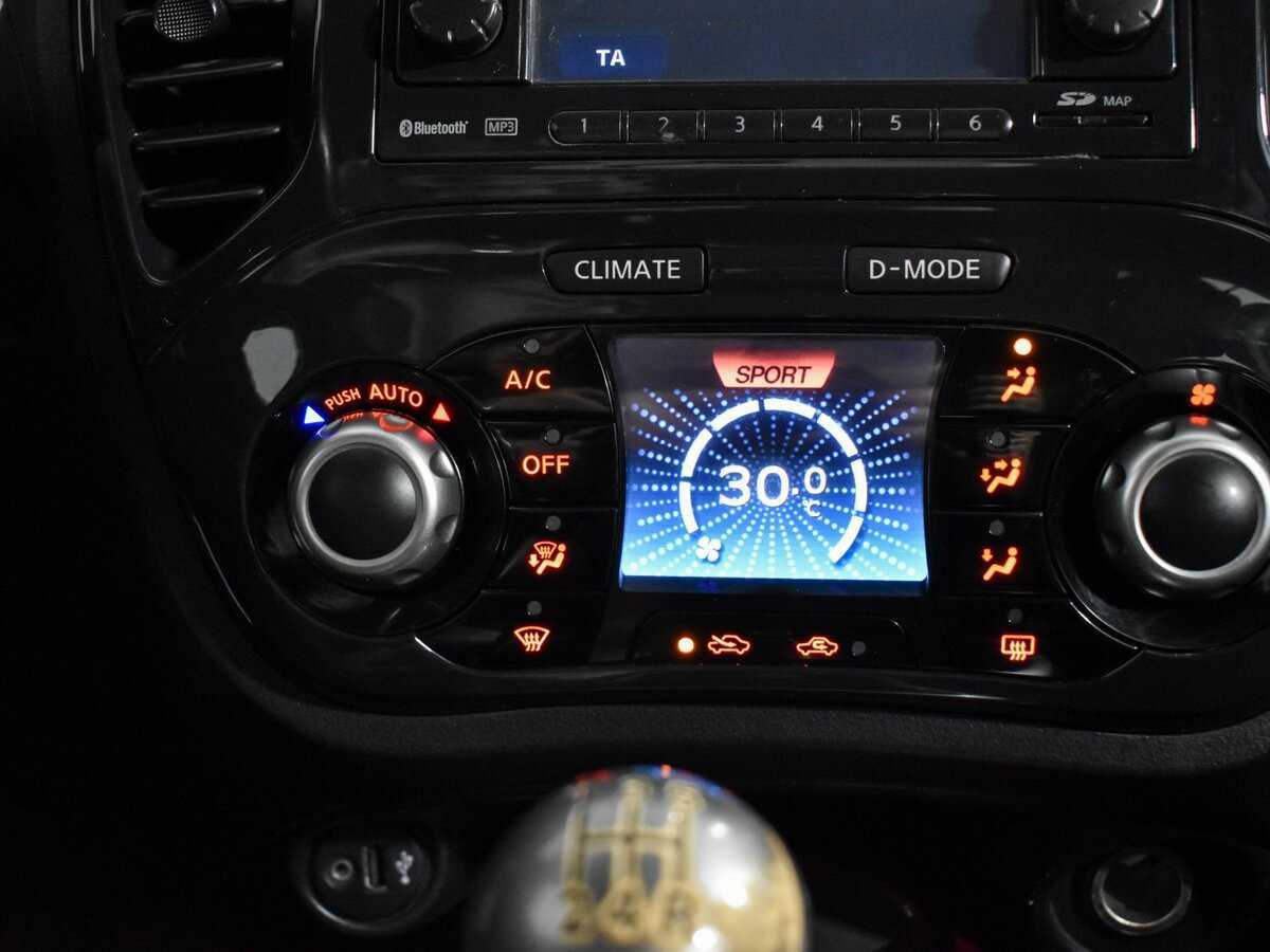 Nissan Juke, 2011 Фото №17