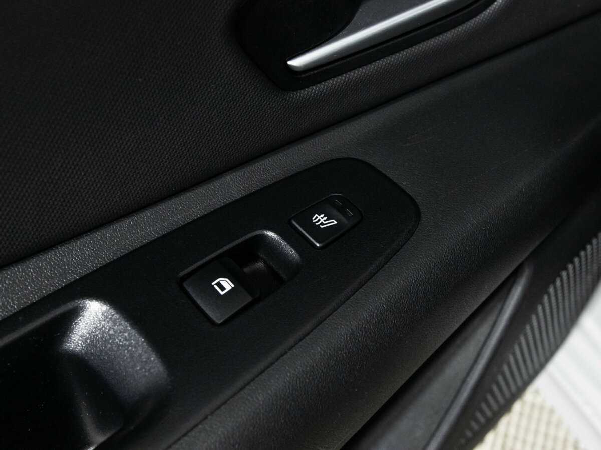 Hyundai Elantra, 2023 Фото №18