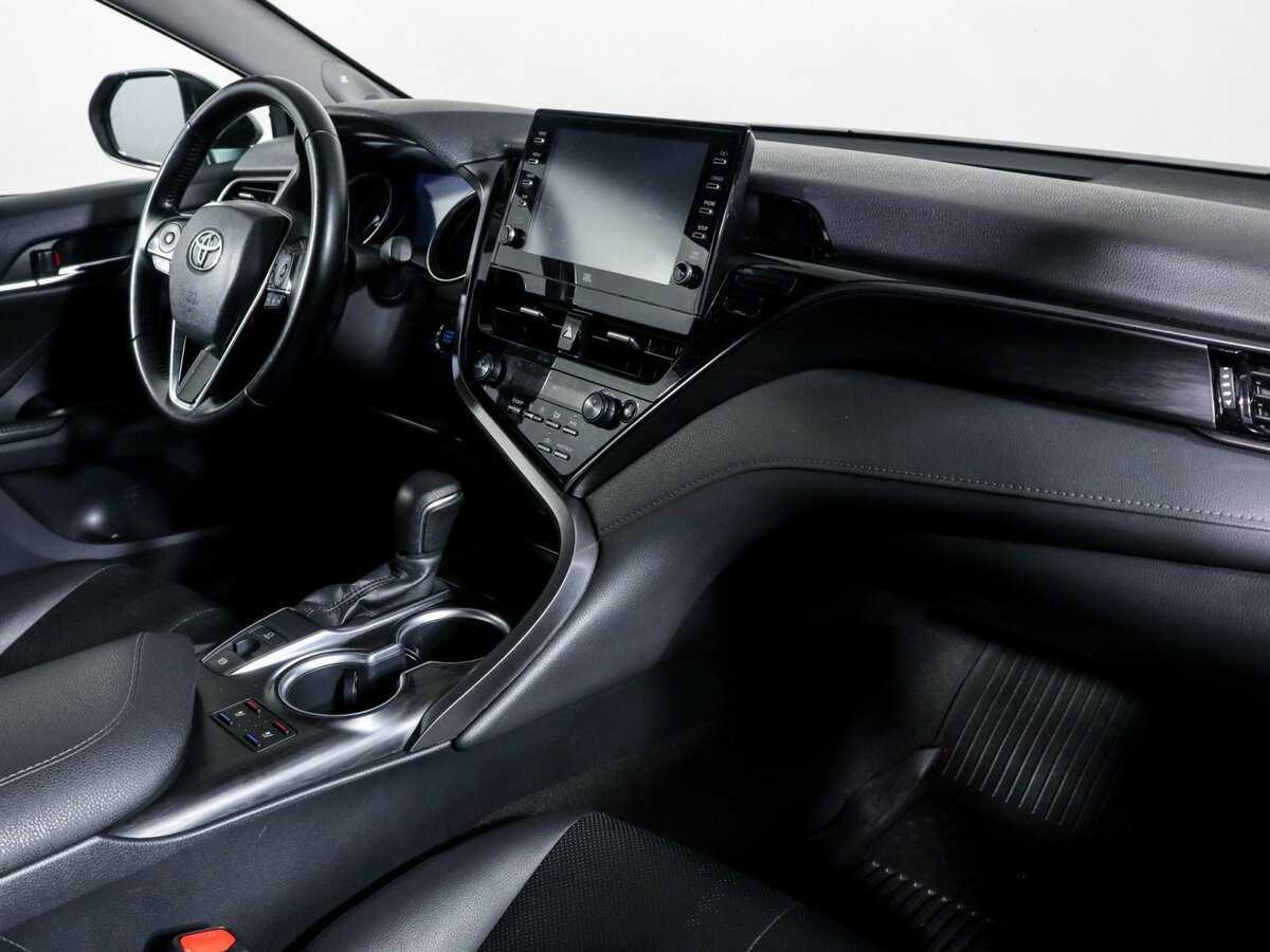 Toyota Camry, 2021 Фото №6
