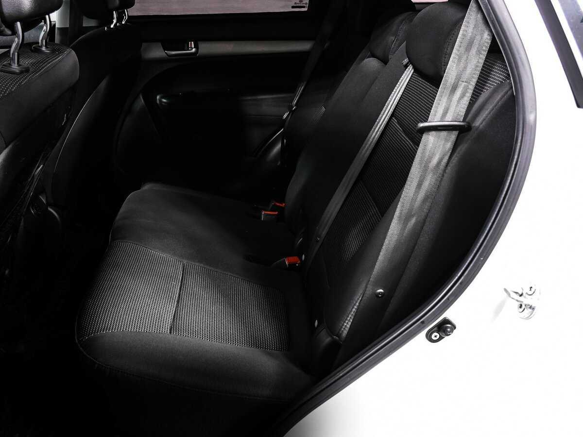 Kia Sorento, 2013 Фото №12