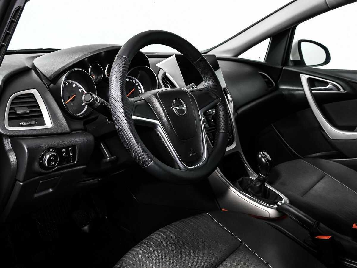 Opel Astra, 2011 Фото №12