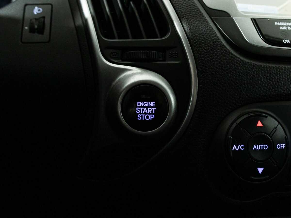 Hyundai ix35, 2011 Фото №17