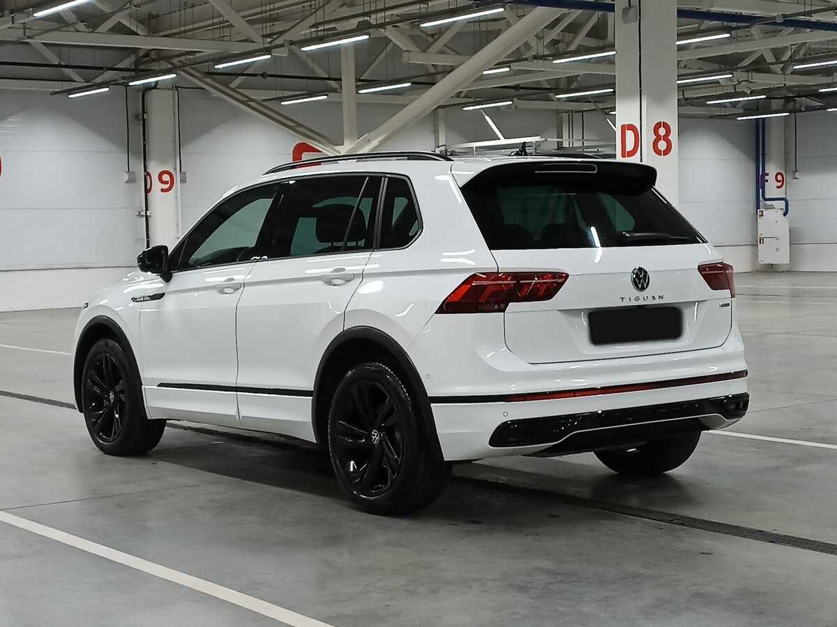 Volkswagen Tiguan, 2021 - 35 955 км. | Фото №7