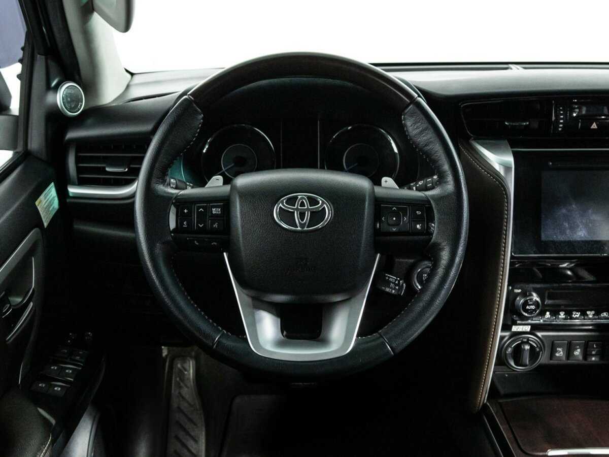 Toyota Fortuner, 2017 Фото №22