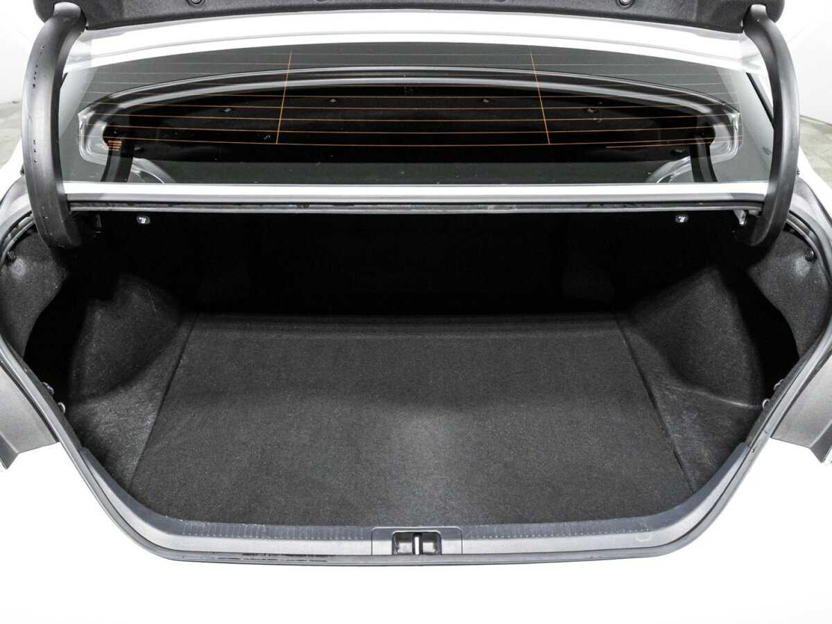 Toyota Camry, 2021 Фото №14