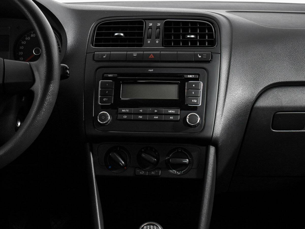 Volkswagen Polo, 2011 Фото №12