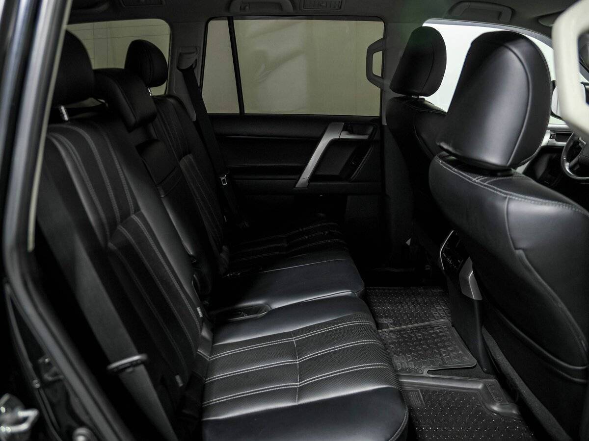 Toyota Land Cruiser Prado, 2017 Фото №21