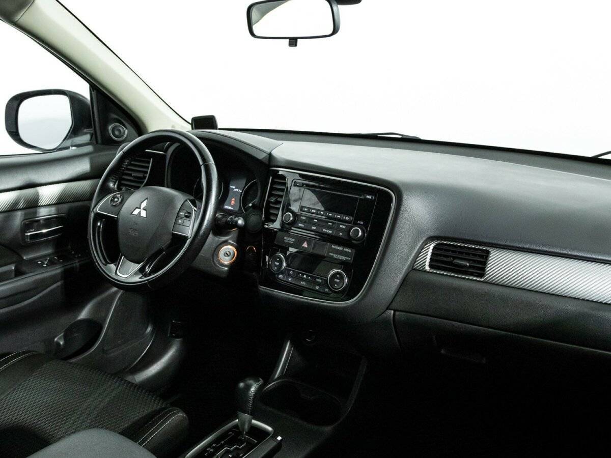 Mitsubishi Outlander, 2016 Фото №9