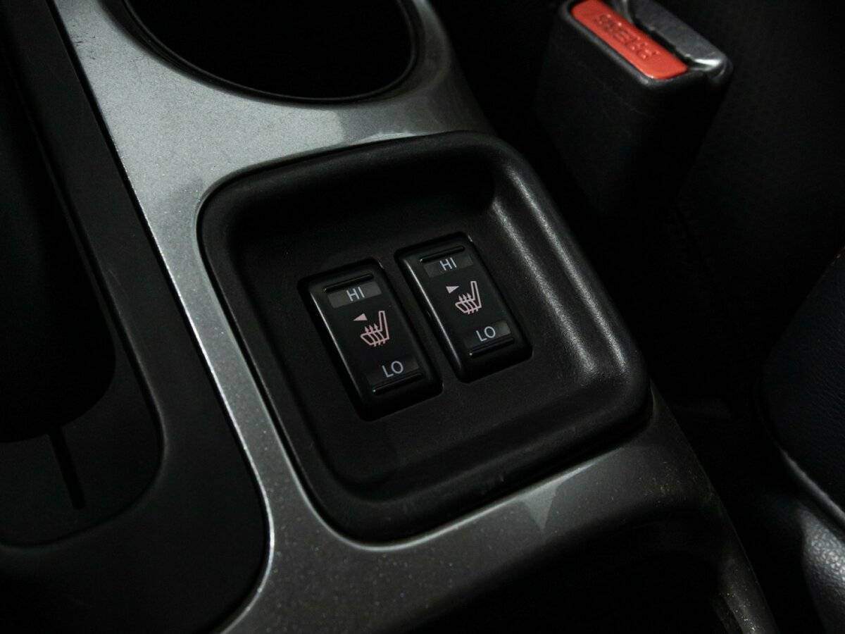 Nissan Juke, 2011 Фото №18