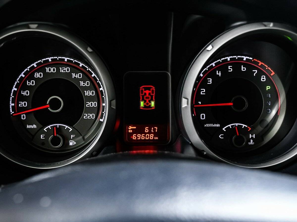 Mitsubishi Pajero, 2017 Фото №10