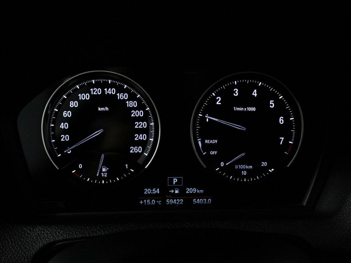 BMW 1 серии 118i, 2018 Фото №12