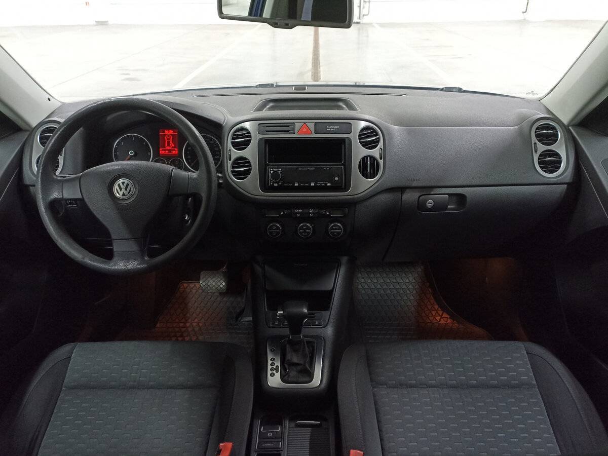 Volkswagen Tiguan, 2009 Фото №14