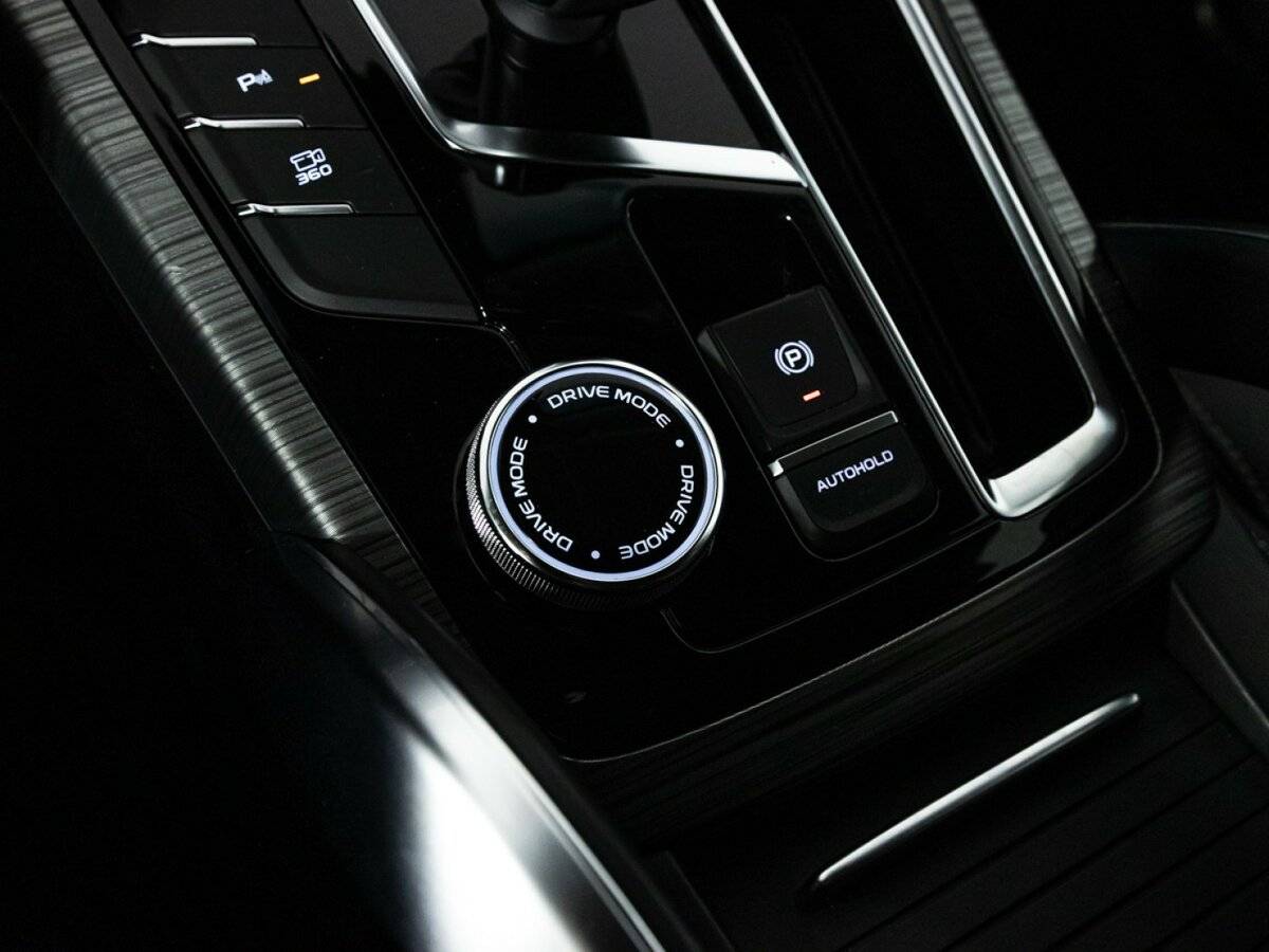 Geely Atlas Pro, 2022 Фото №21