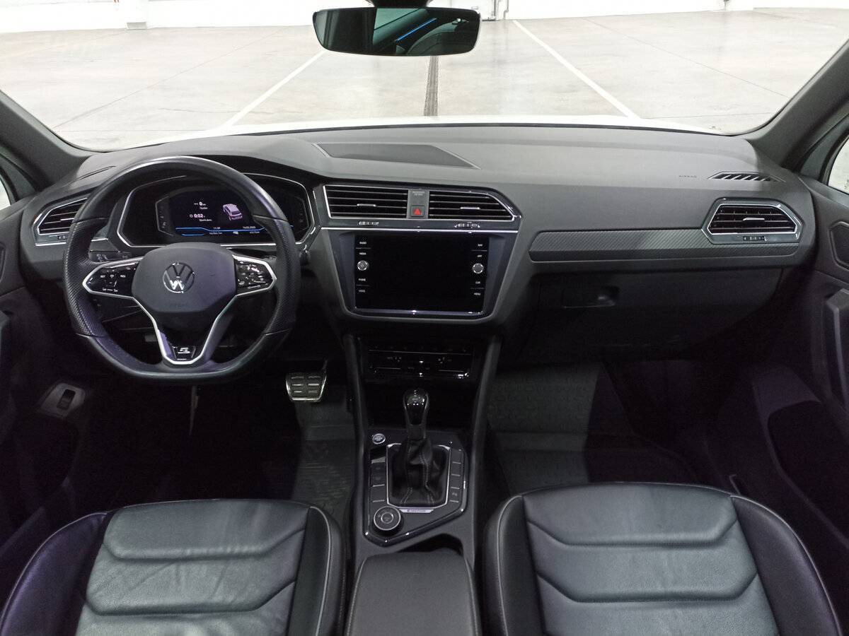 Volkswagen Tiguan, 2021 Фото №14