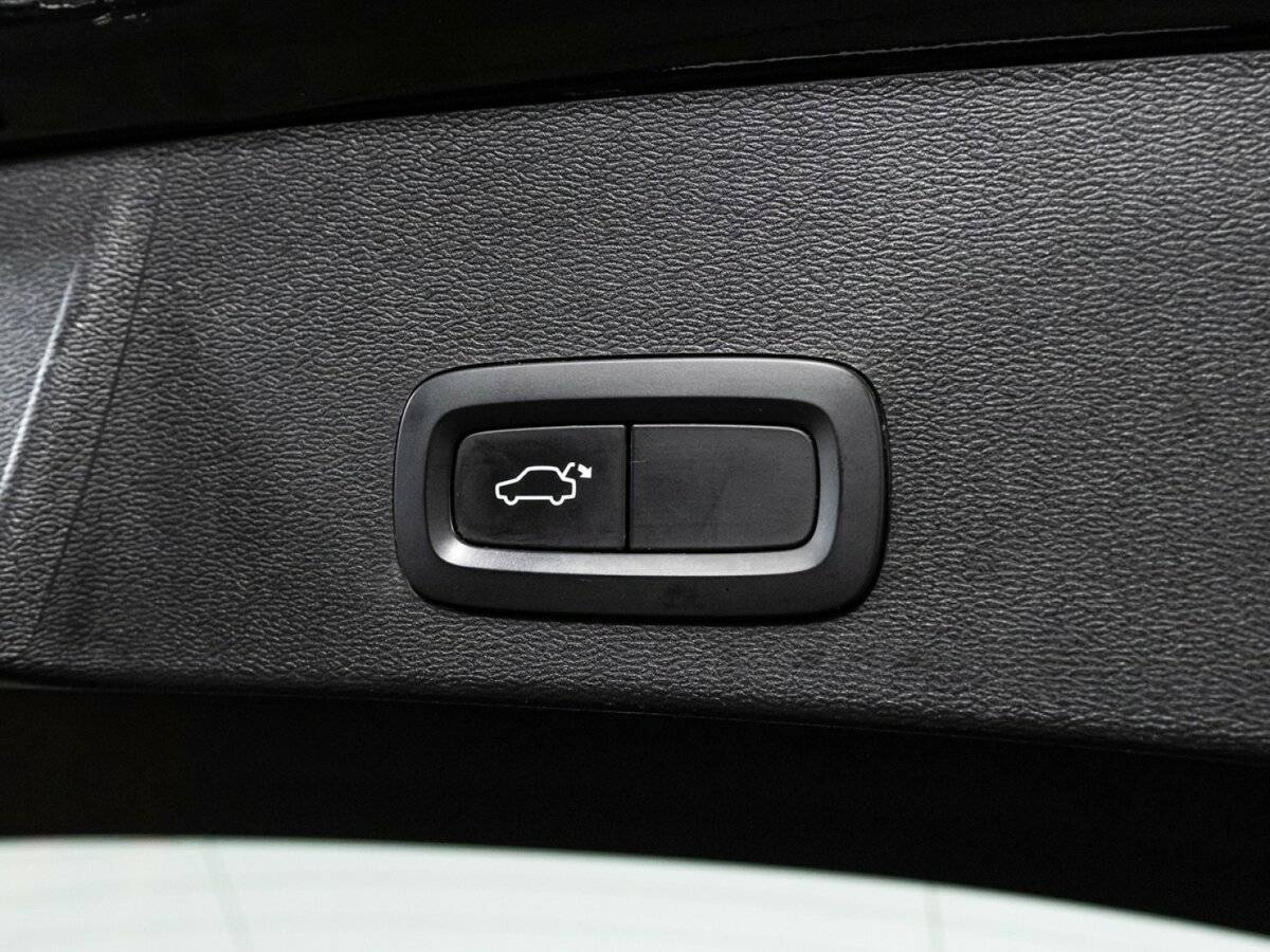 Volvo XC40, 2018 Фото №16