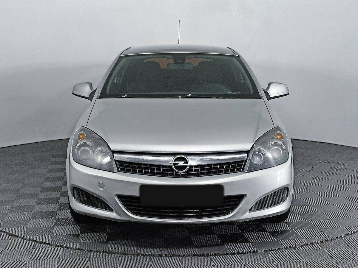 Opel Astra GTC, 2011 - 256 267 км. | Фото №2