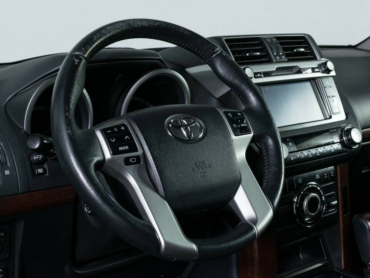 Toyota Land Cruiser Prado, 2016 Фото №14