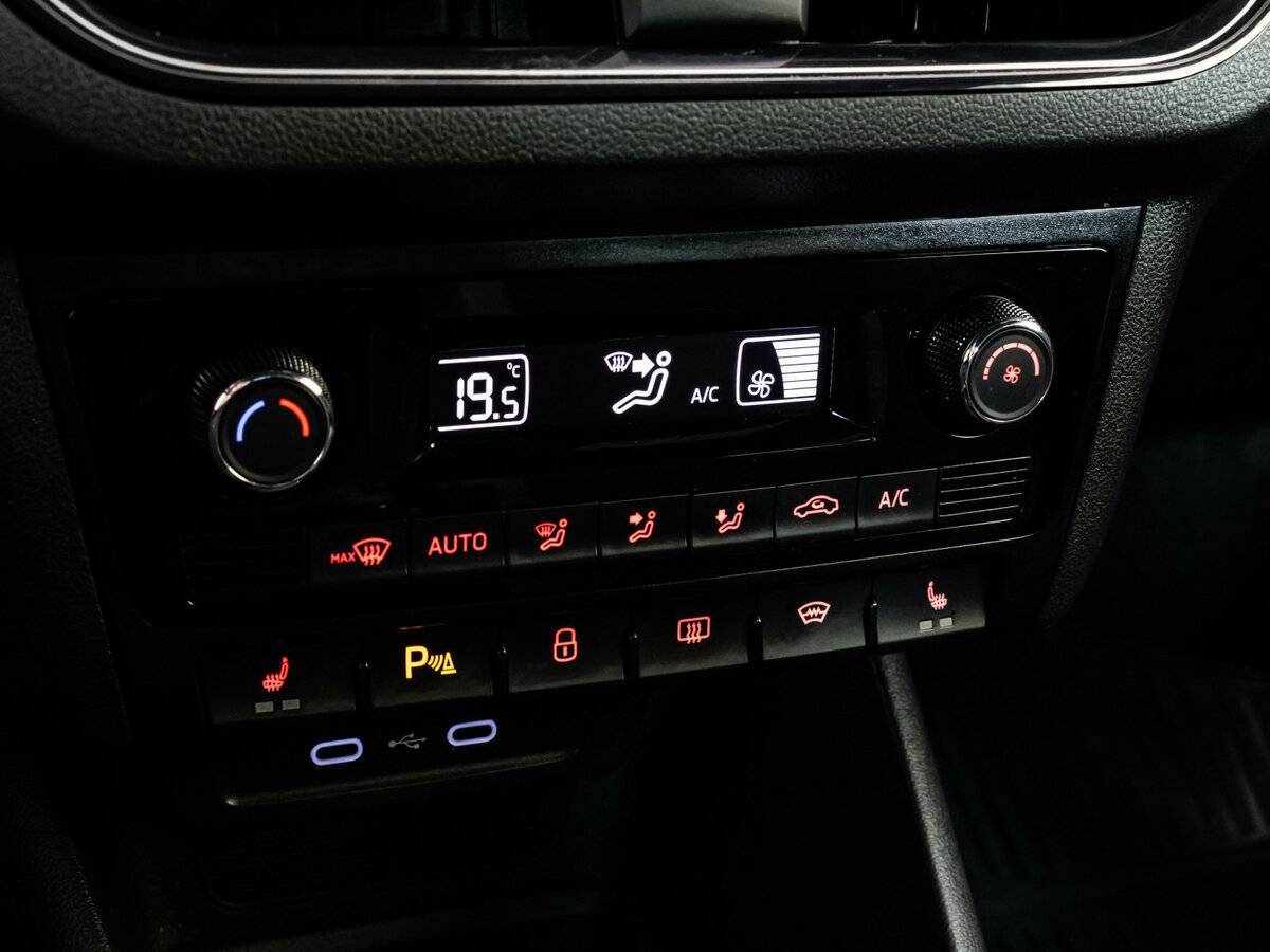 Volkswagen Polo, 2021 Фото №18