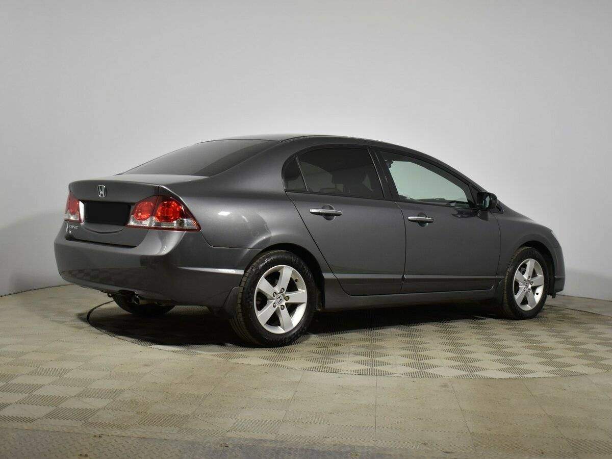 Honda Civic, 2009 - 200 000 км. | Фото №5