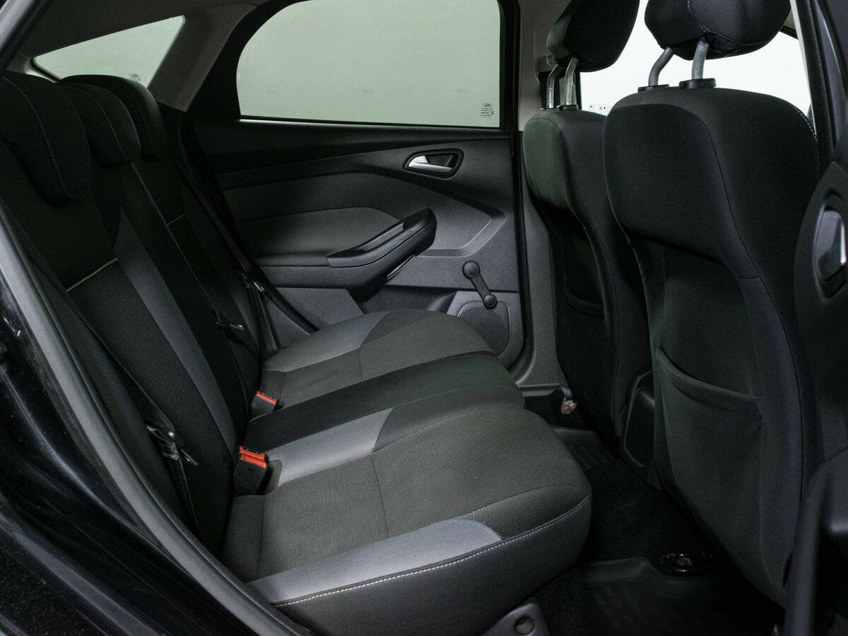 Ford Focus, 2011 Фото №10