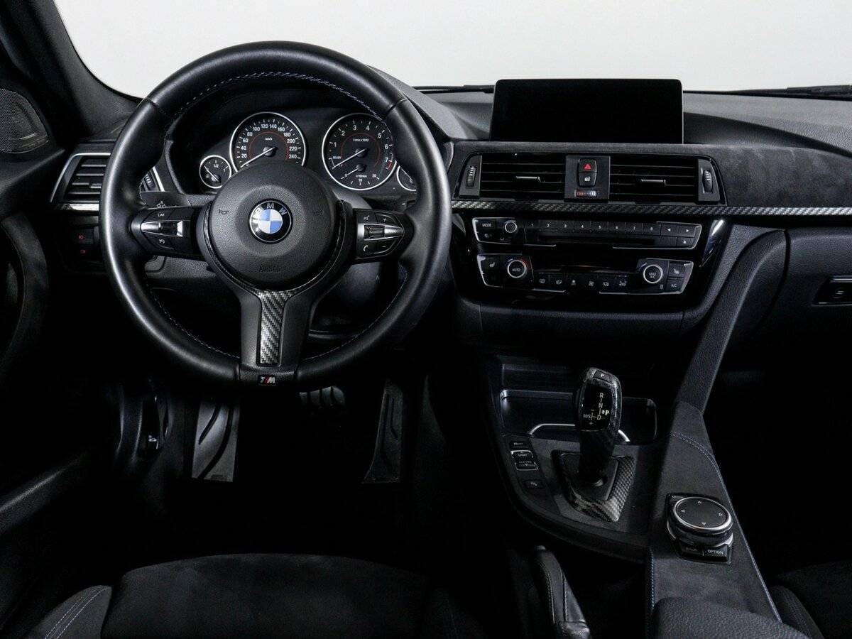 BMW 3 серии 320i xDrive, 2016 Фото №10