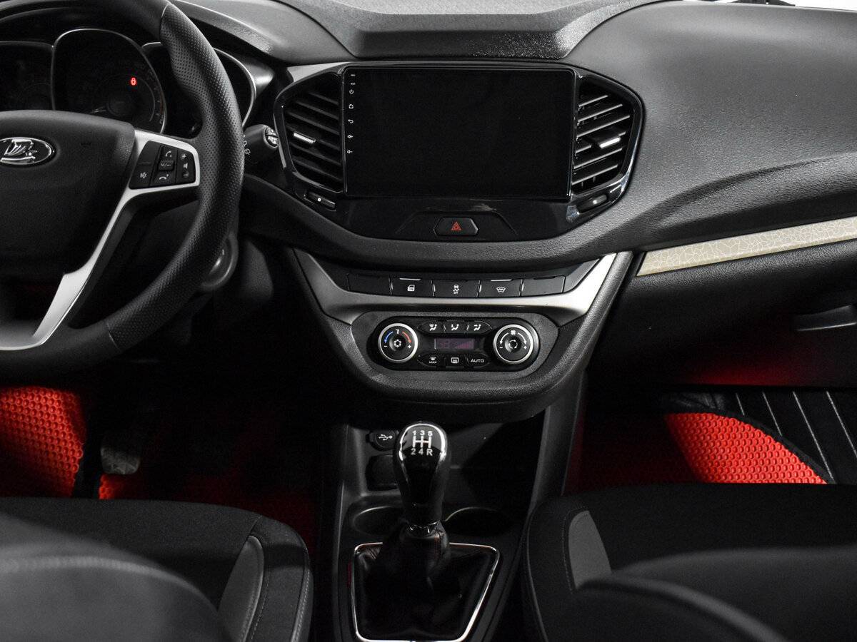 Lada (ВАЗ) Vesta SW, 2018 Фото №12