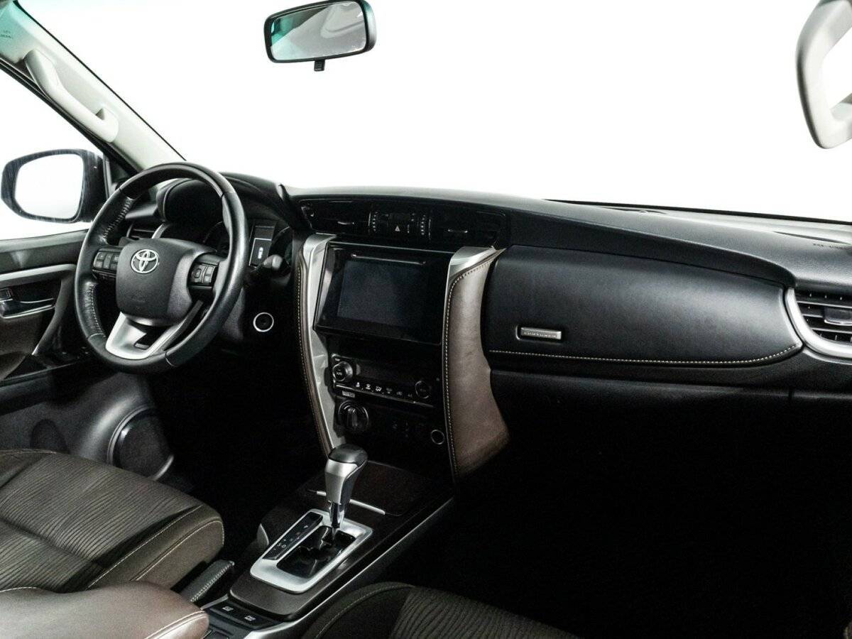 Toyota Fortuner, 2017 - 125 276 км. | Фото №7