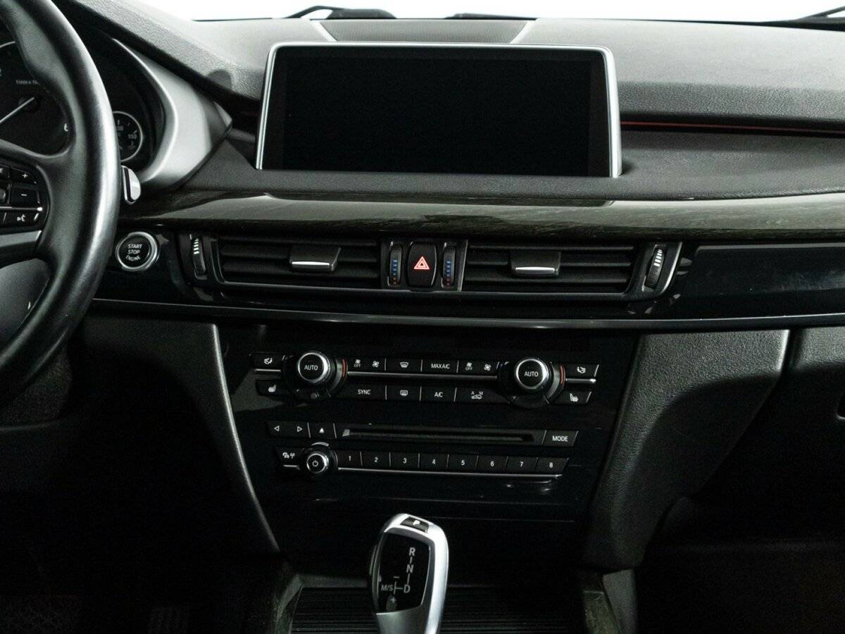 BMW X5 30d, 2015 Фото №14