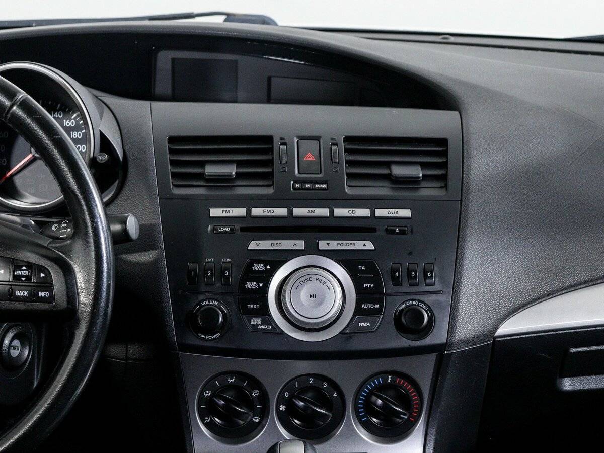 Mazda 3, 2011 Фото №13