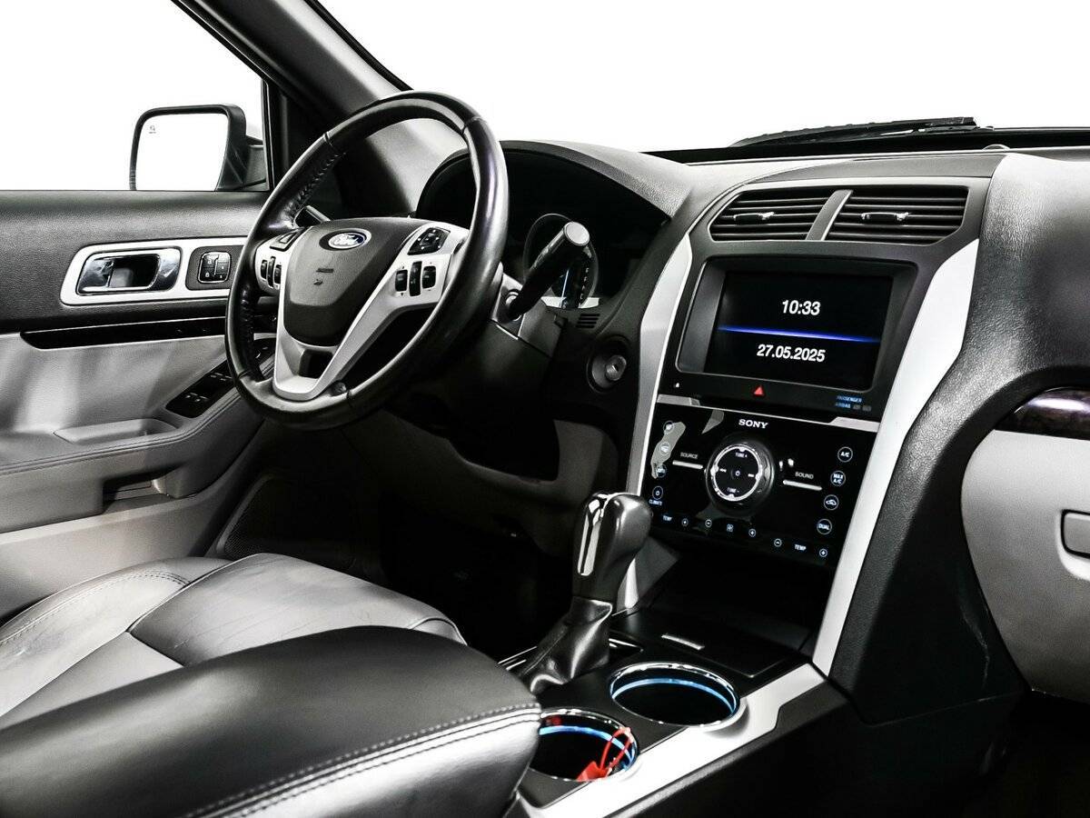 Ford Explorer, 2012 Фото №9