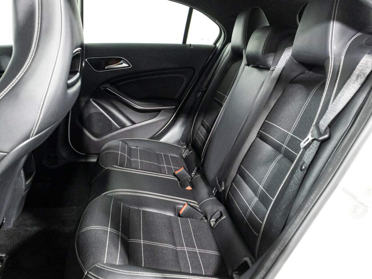 Mercedes-Benz A-Класс 180, 2013 Фото №10