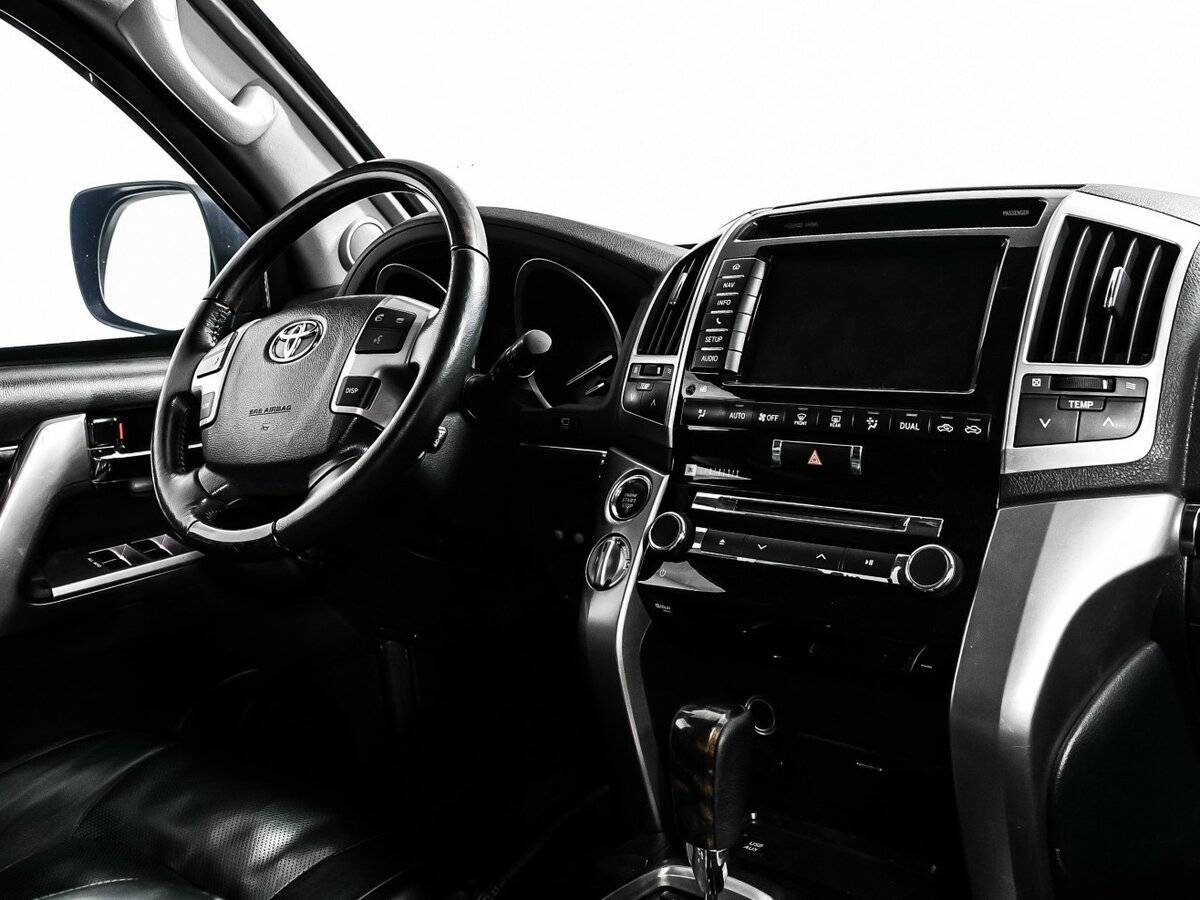 Toyota Land Cruiser, 2013 - 98 359 км. | Фото №8