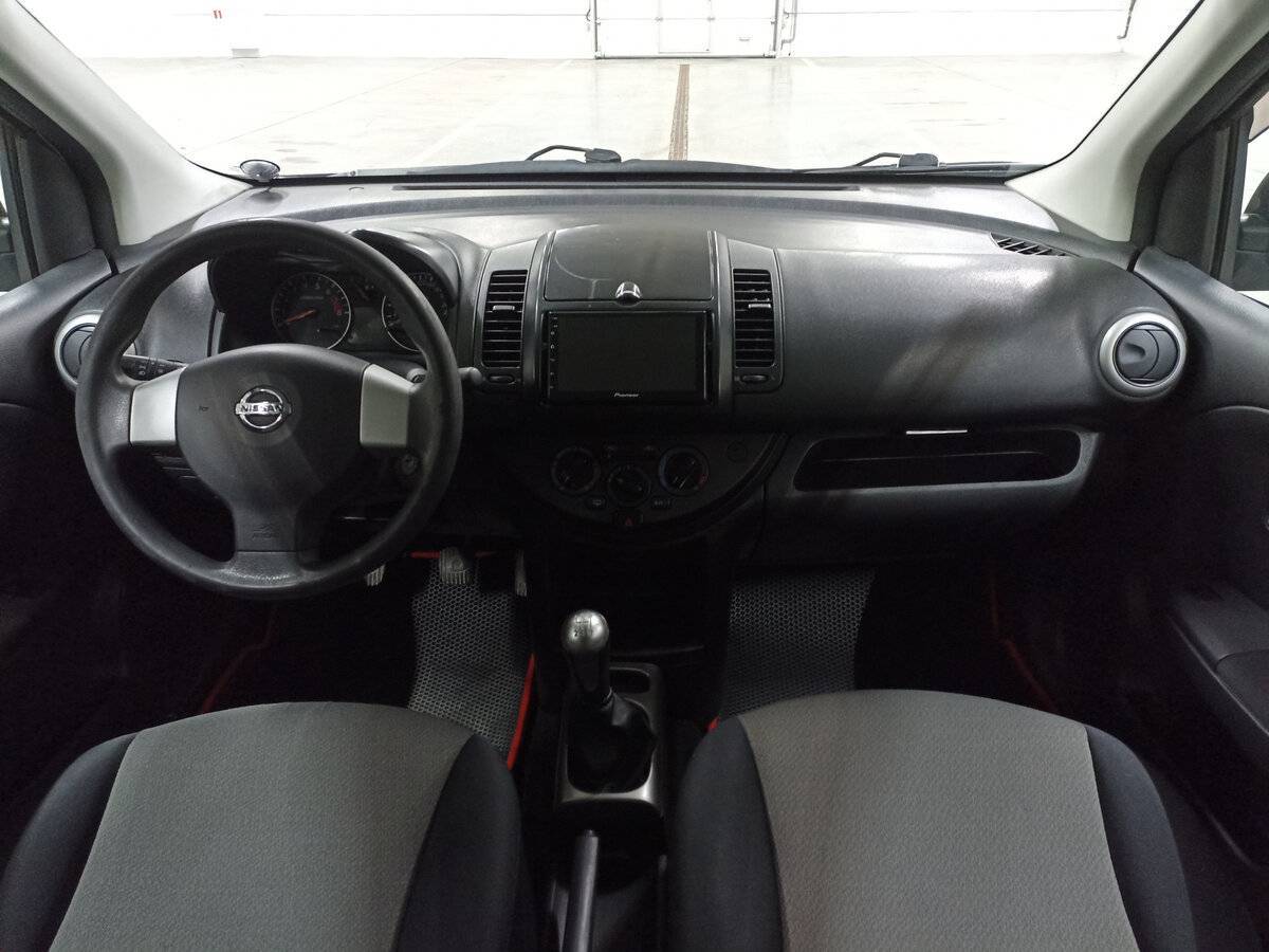 Nissan Note, 2010 Фото №14
