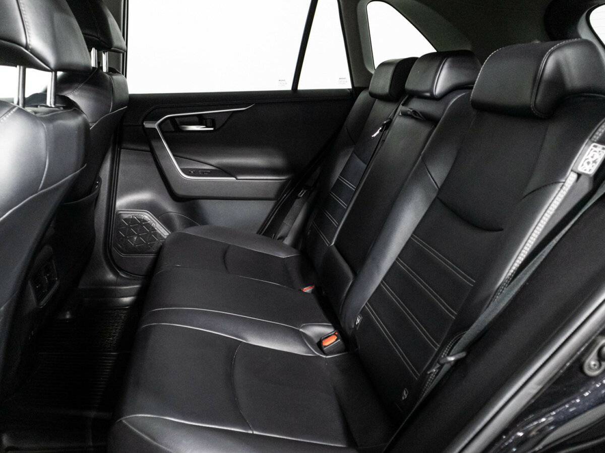 Toyota RAV4, 2020 Фото №10