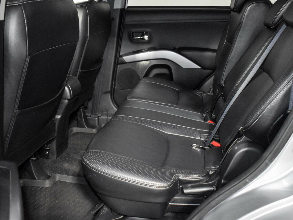 Mitsubishi Outlander, 2011 Фото №11