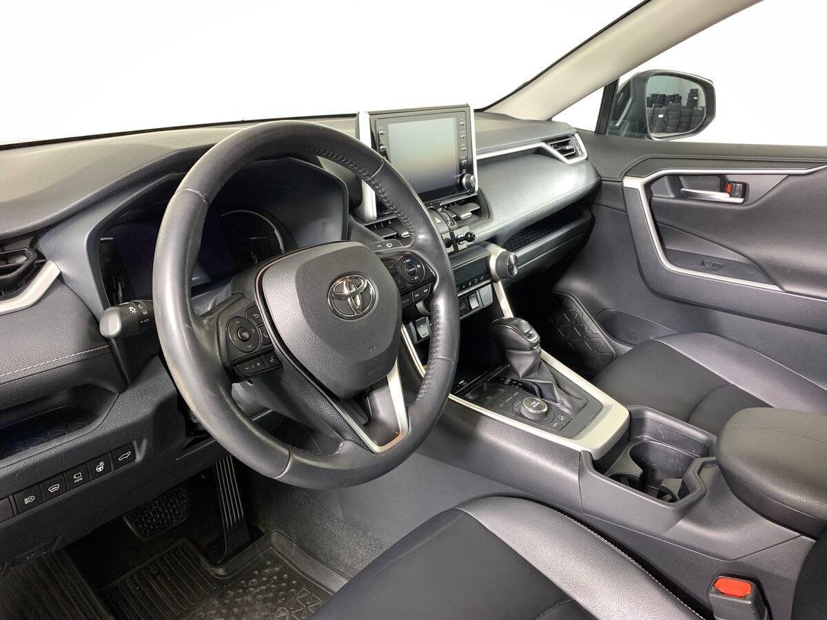Toyota RAV4, 2020 Фото №11