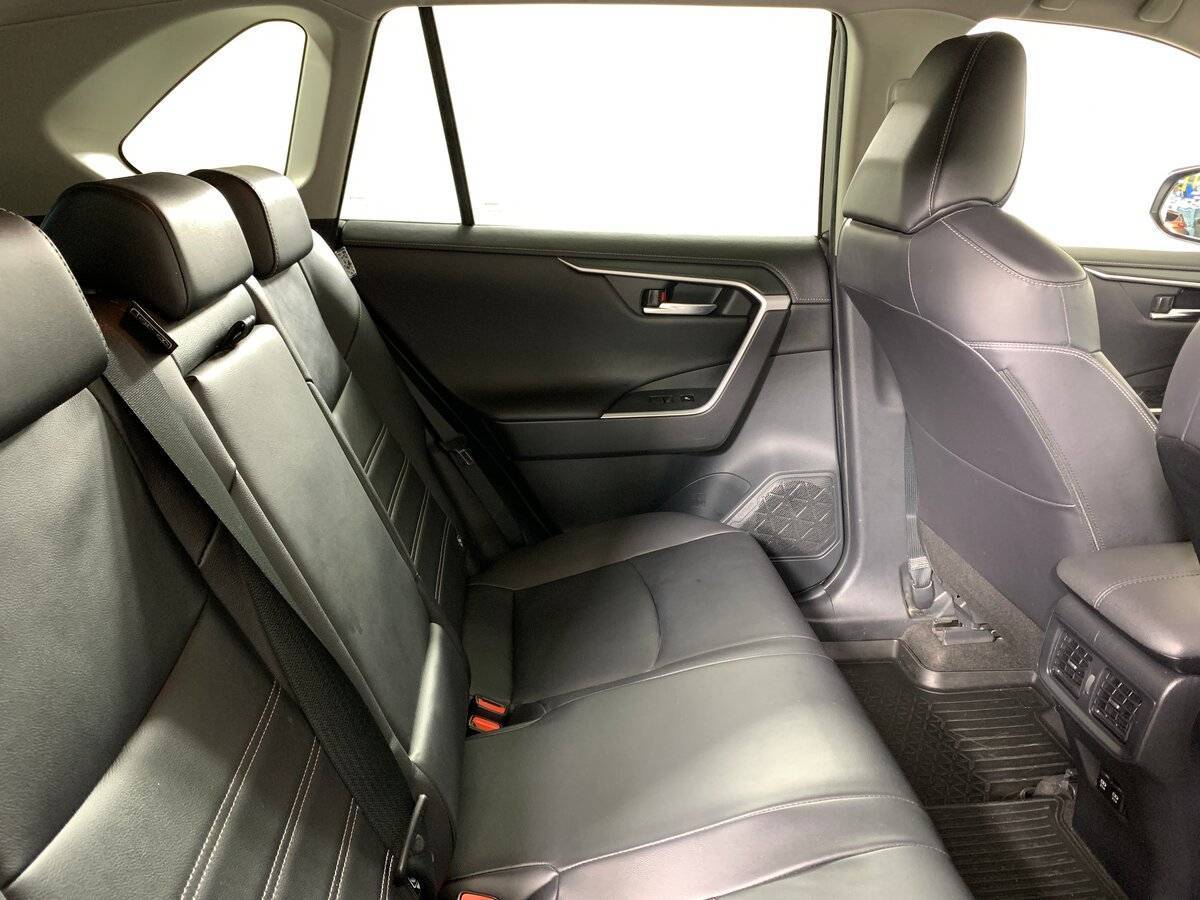 Toyota RAV4, 2020 Фото №17