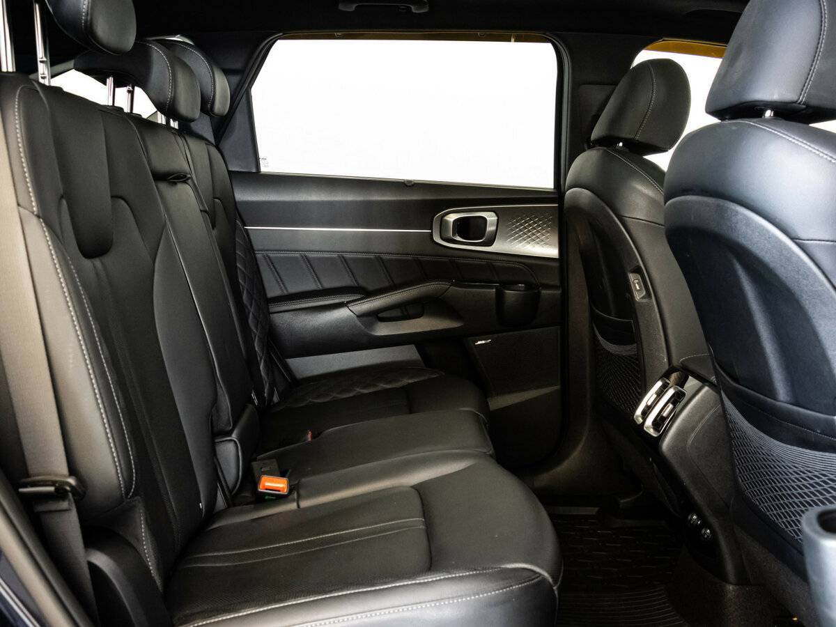 Kia Sorento, 2022 Фото №17