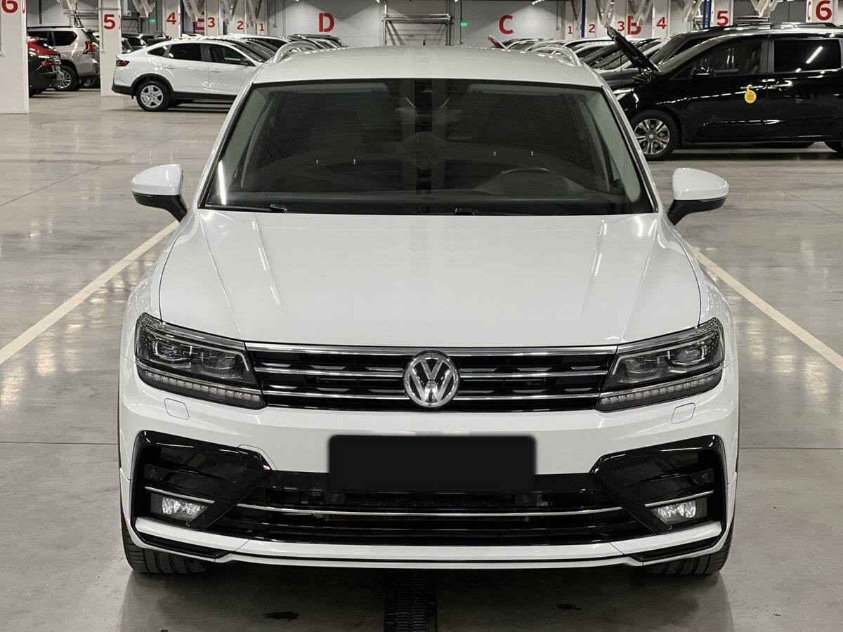 Volkswagen Tiguan, 2019 - 75 377 км. | Фото №2