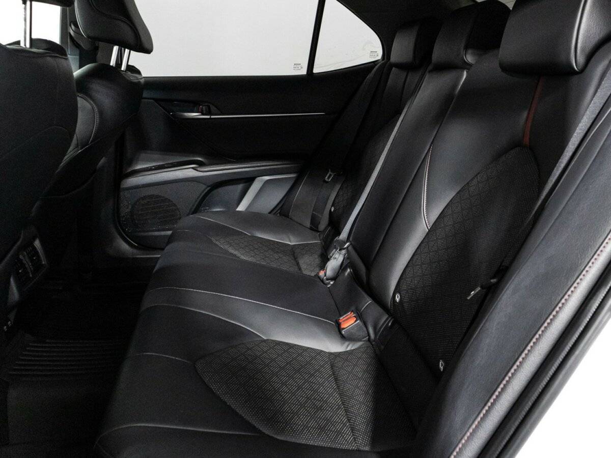 Toyota Camry, 2021 Фото №10