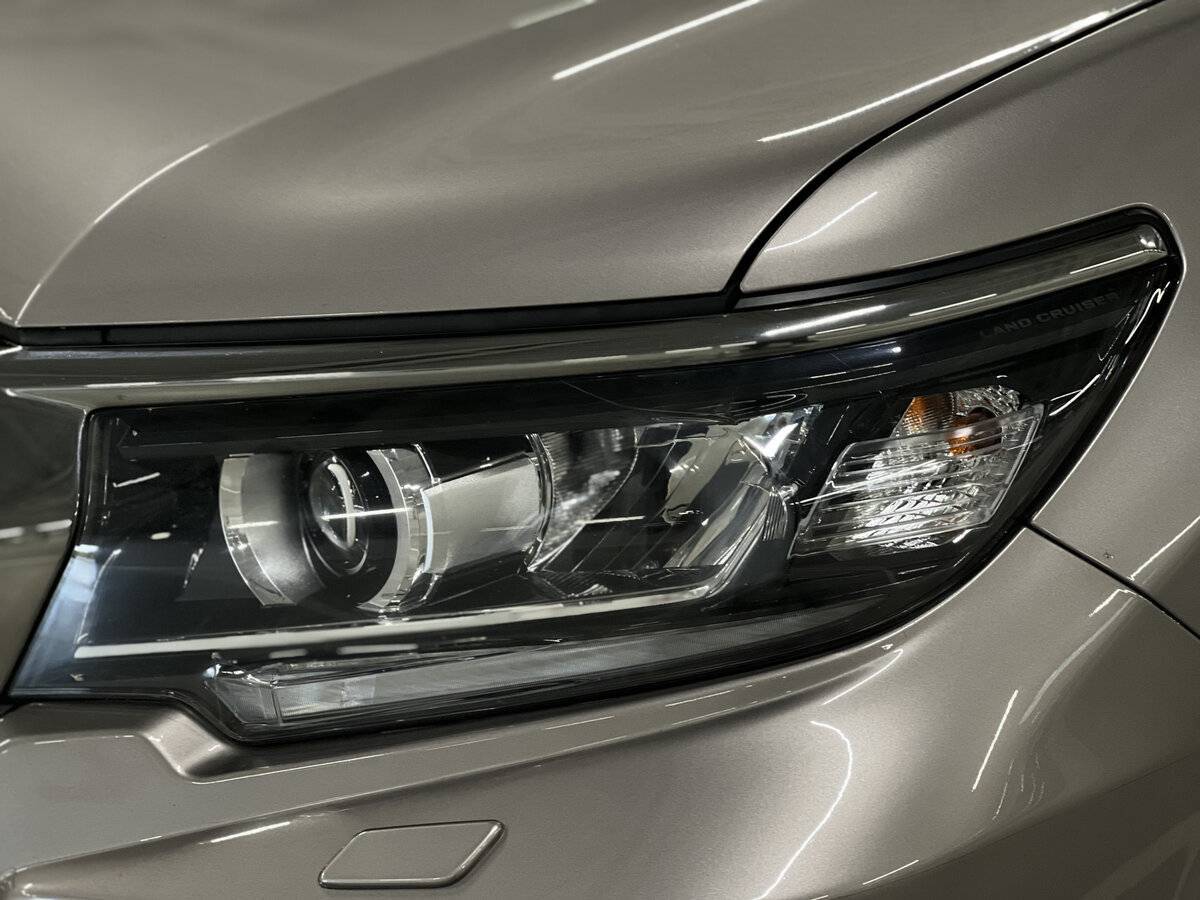 Toyota Land Cruiser Prado, 2017 Фото №17