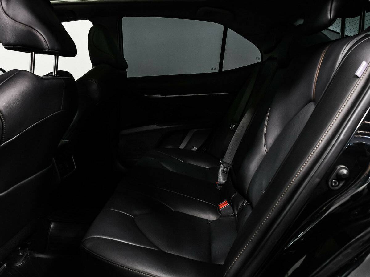Toyota Camry, 2023 Фото №13
