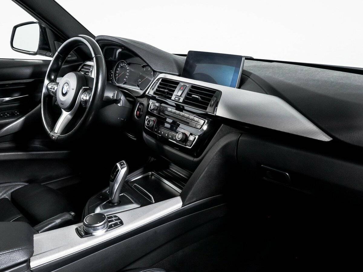 BMW 3 серии 320d xDrive, 2018 Фото №9