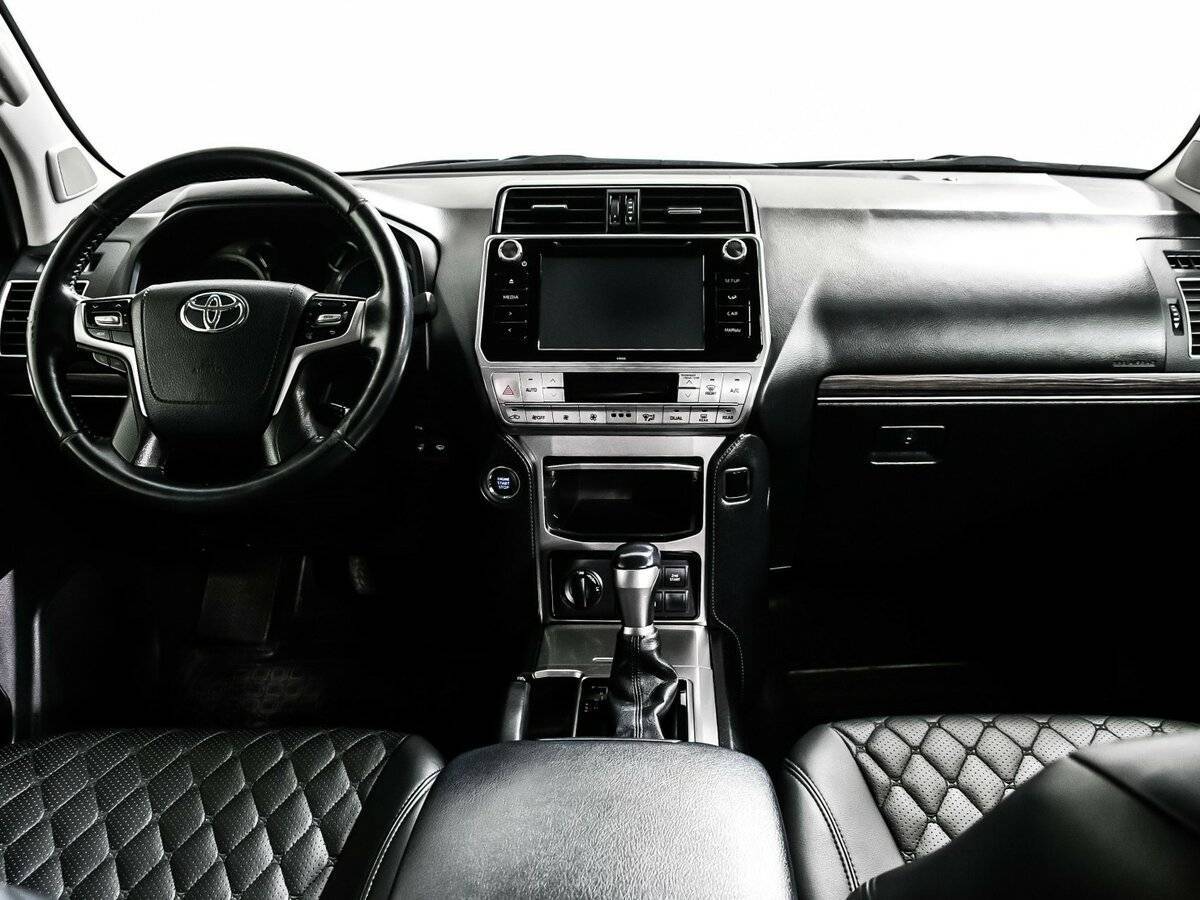 Toyota Land Cruiser Prado, 2018 Фото №11