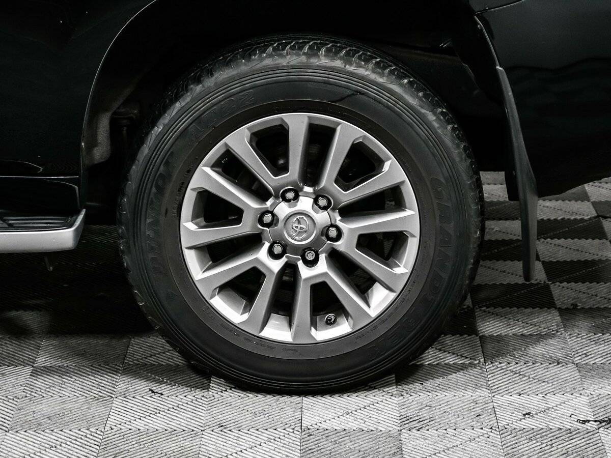 Toyota Land Cruiser Prado, 2018 Фото №14